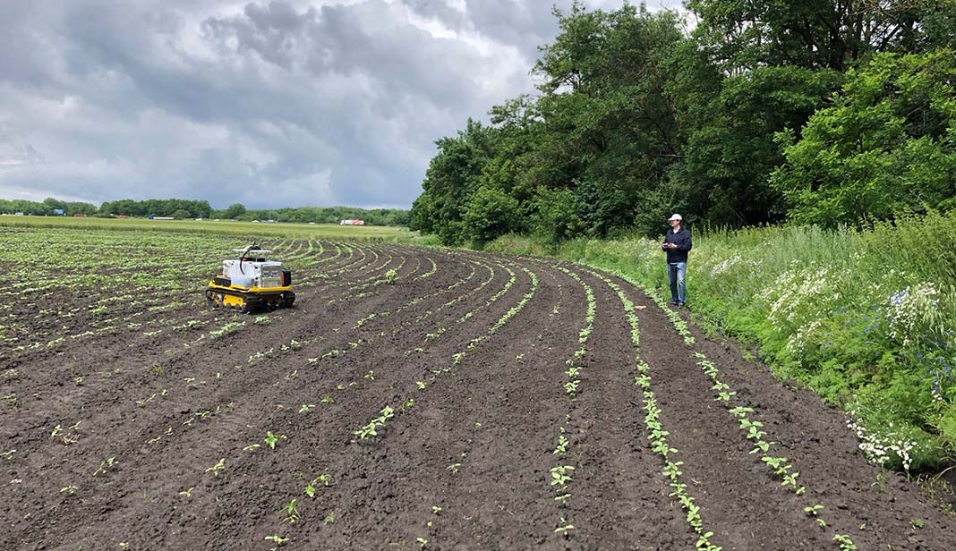 Российские ученые создают мобильную технику для определения углеродной органики в почве